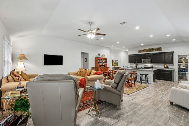 5808 Brookville Drive, Fort Worth, TX 76179