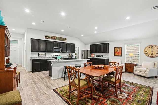 5808 Brookville Drive, Fort Worth, TX 76179