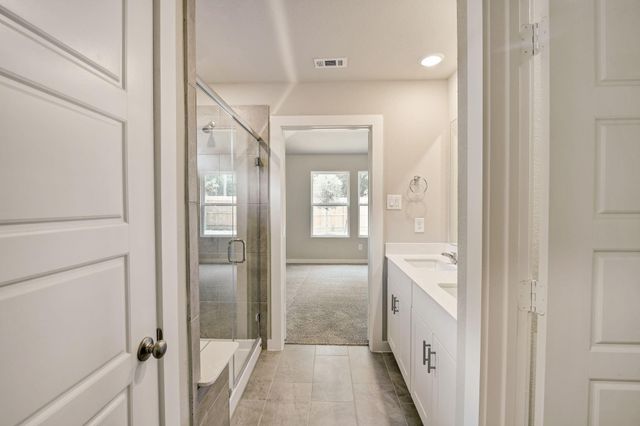 1721 Succotash Oak Court, Conroe, TX 77304