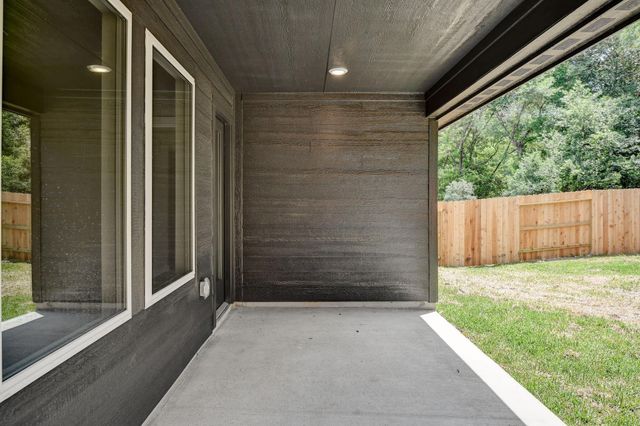 1721 Succotash Oak Court, Conroe, TX 77304