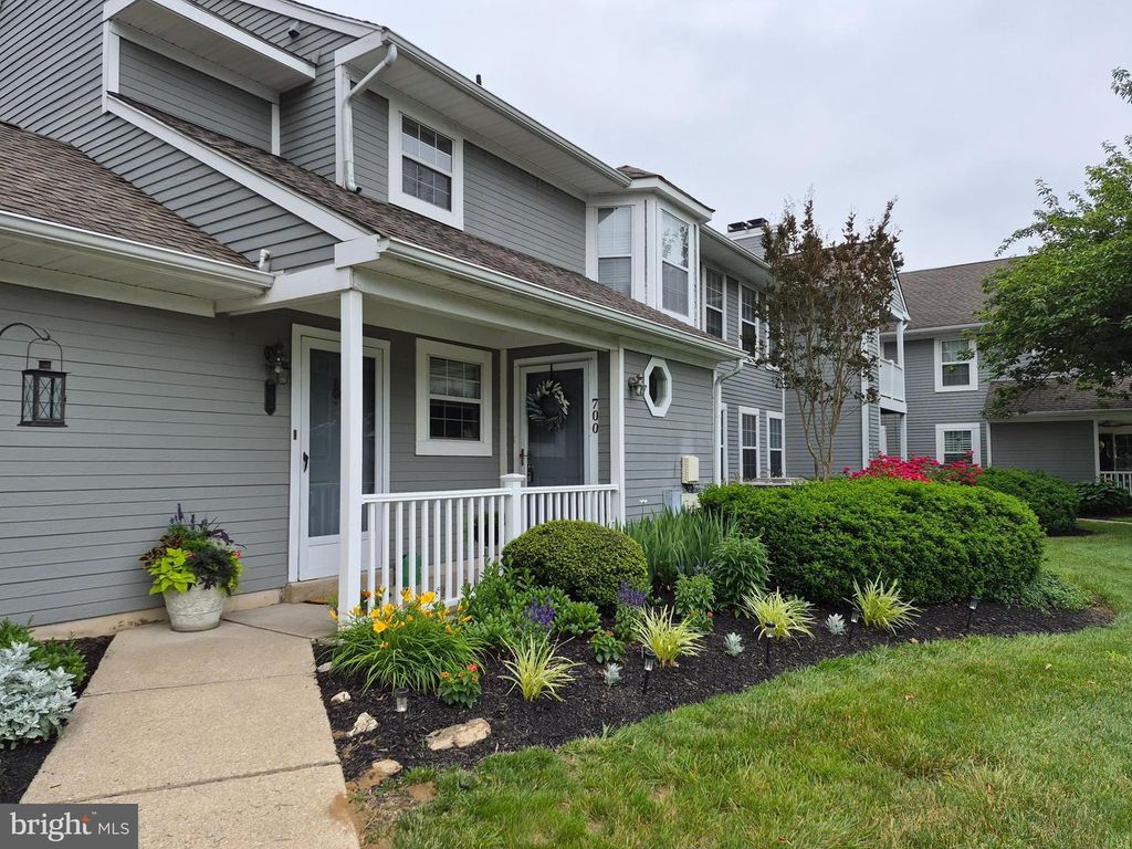 700 BRADFORD TER, West Chester, PA 19382