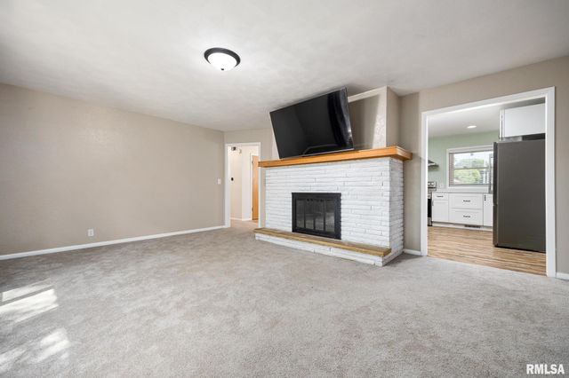 6 FOSTER Court, Bartonville, IL 61607