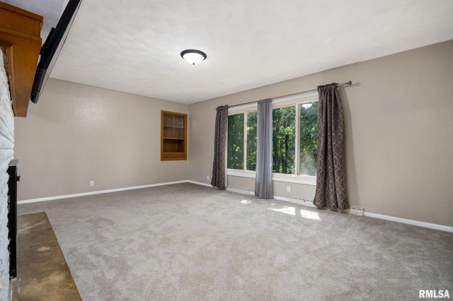 6 FOSTER Court, Bartonville, IL 61607