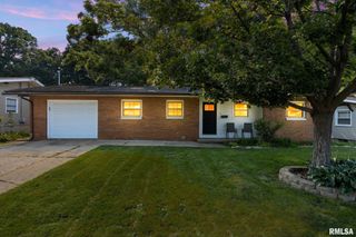 6 FOSTER Court, Bartonville, IL 61607