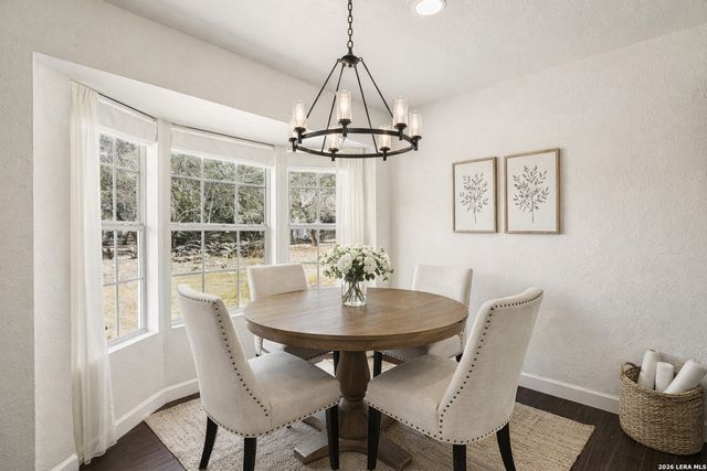 706 Quail Run, Lytle, TX 78052