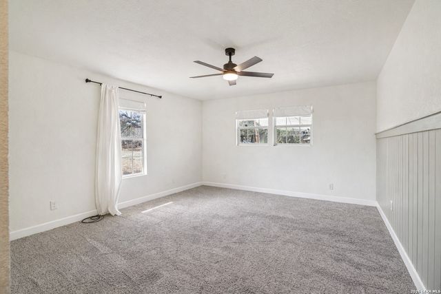 706 Quail Run, Lytle, TX 78052