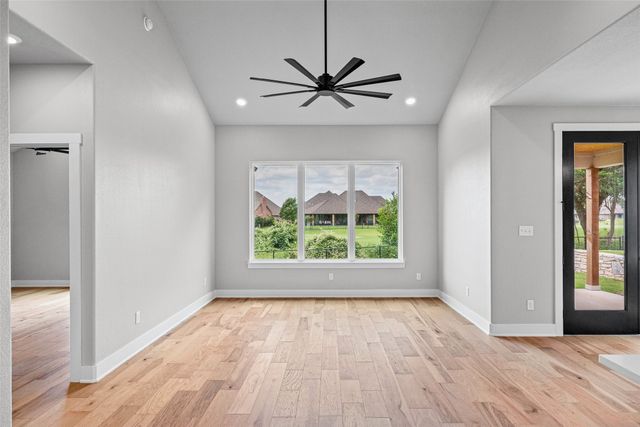 1012 Mustang Trail, Granbury, TX 76049