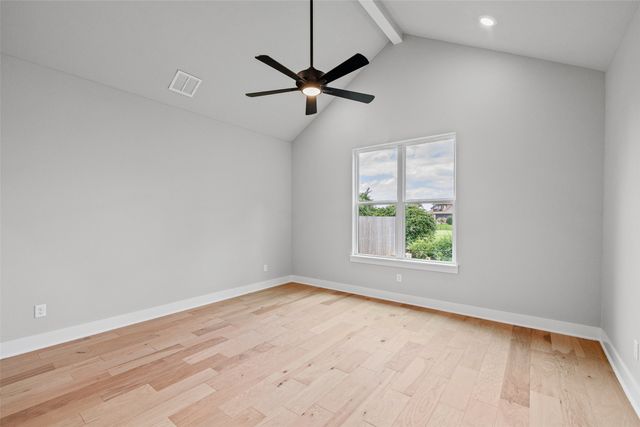 1012 Mustang Trail, Granbury, TX 76049