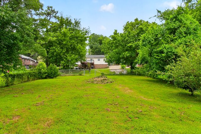 131 Tusculum Rd, Antioch, TN 37013