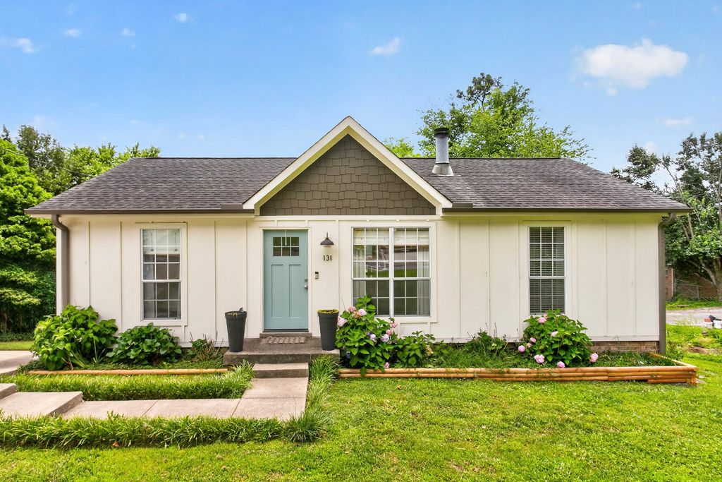 131 Tusculum Rd, Antioch, TN 37013