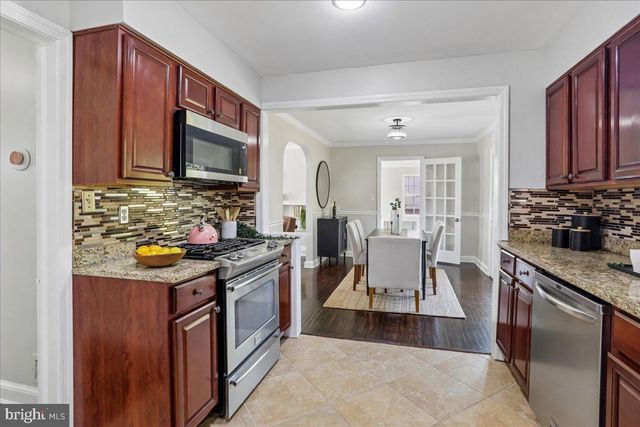 10812 NEWPORT MILL RD, Kensington, MD 20895
