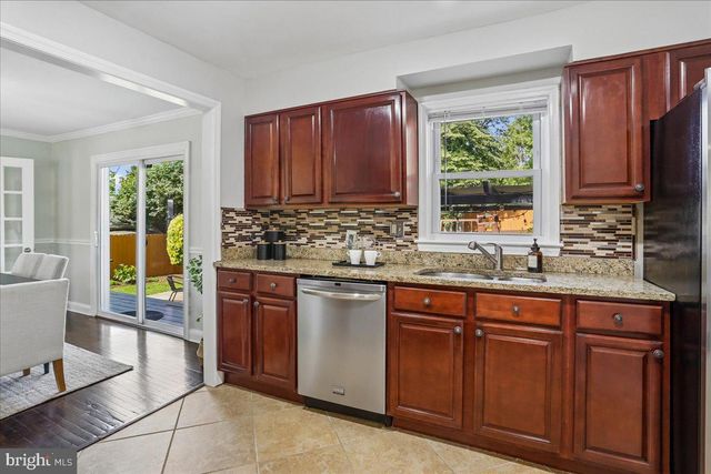 10812 NEWPORT MILL RD, Kensington, MD 20895