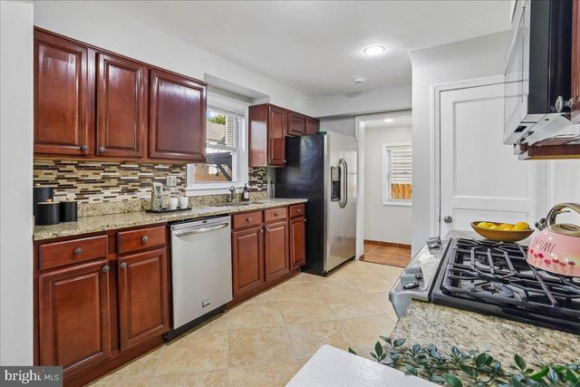 10812 NEWPORT MILL RD, Kensington, MD 20895