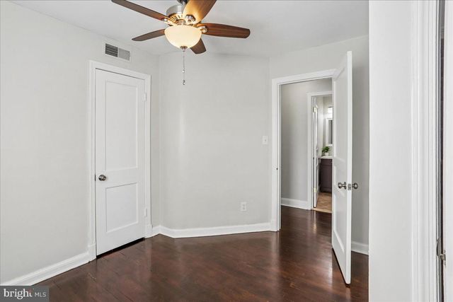 10812 NEWPORT MILL RD, Kensington, MD 20895