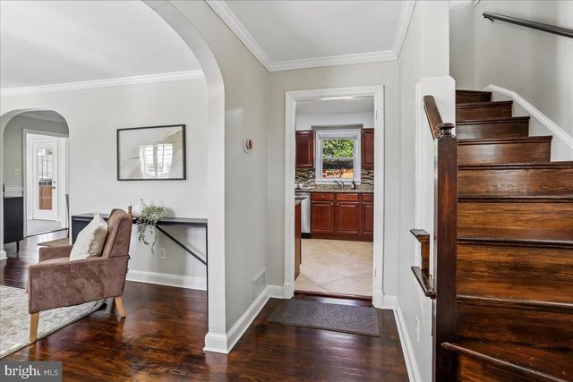 10812 NEWPORT MILL RD, Kensington, MD 20895