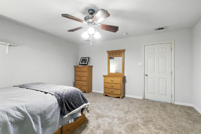 6204 Kelly Drive, Granbury, TX 76048
