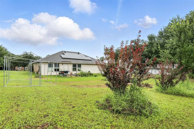 6204 Kelly Drive, Granbury, TX 76048
