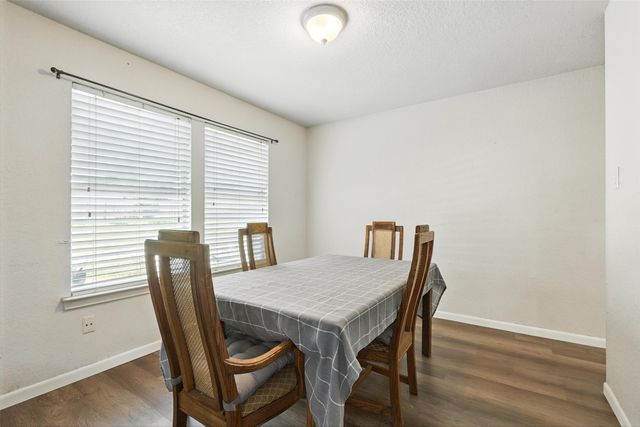 6204 Kelly Drive, Granbury, TX 76048