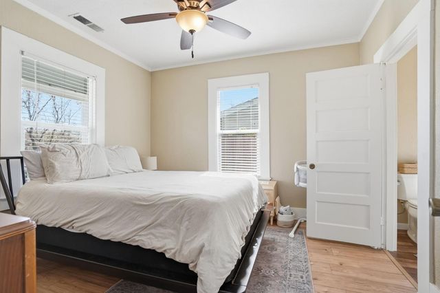 514 California Ave, Oakdale, CA 95361