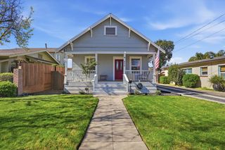 514 California Ave, Oakdale, CA 95361