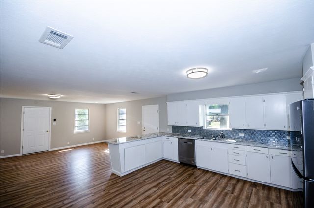 104 Cole Street, Ladonia, TX 75449