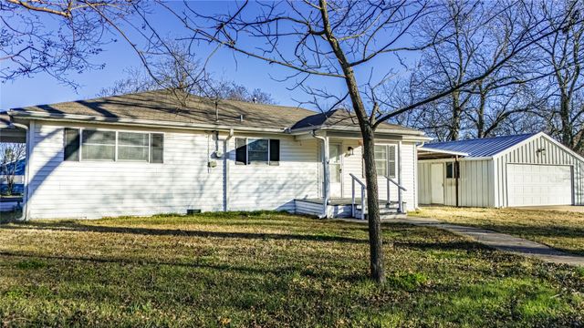 104 Cole Street, Ladonia, TX 75449