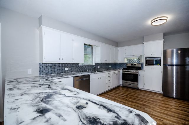 104 Cole Street, Ladonia, TX 75449