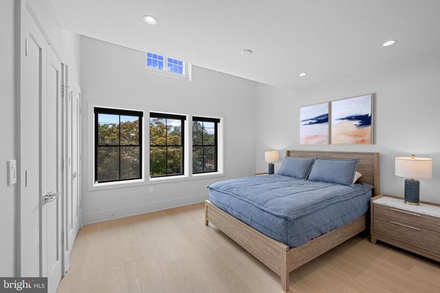 3823 BENTON ST NW, Washington, DC 20007