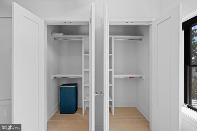 3823 BENTON ST NW, Washington, DC 20007