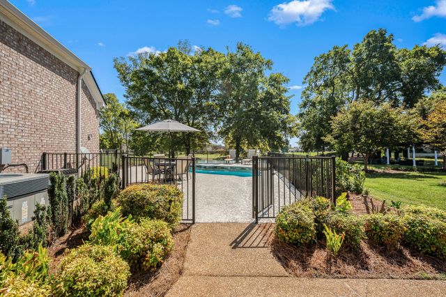 1191 Adelicia Hayes Ct, Gallatin, TN 37066