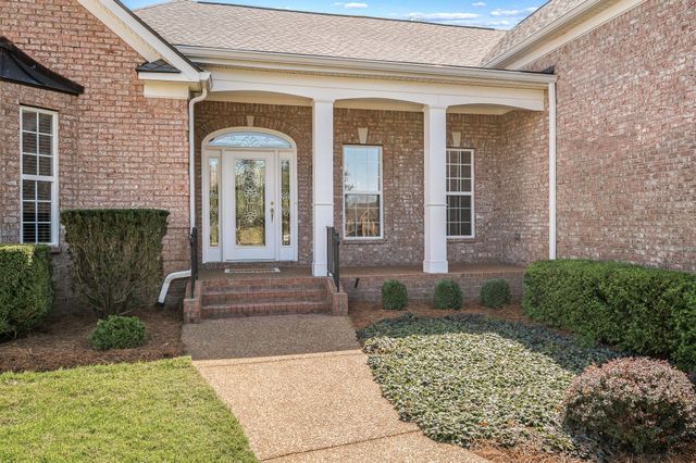 1191 Adelicia Hayes Ct, Gallatin, TN 37066