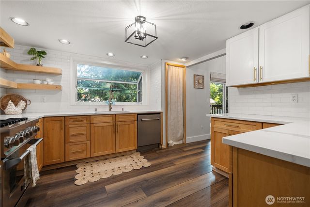 3331 SE Summer Place, Port Orchard, WA 98366
