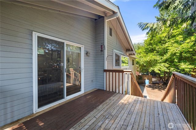 3331 SE Summer Place, Port Orchard, WA 98366