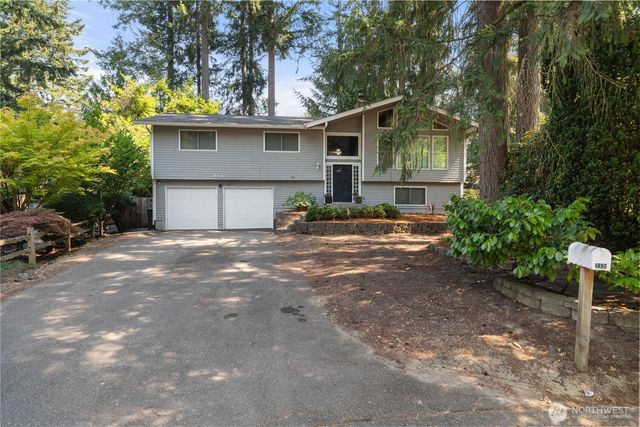 3331 SE Summer Place, Port Orchard, WA 98366