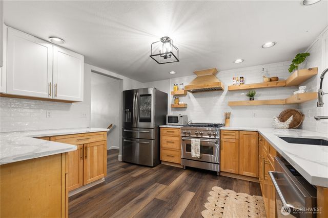 3331 SE Summer Place, Port Orchard, WA 98366