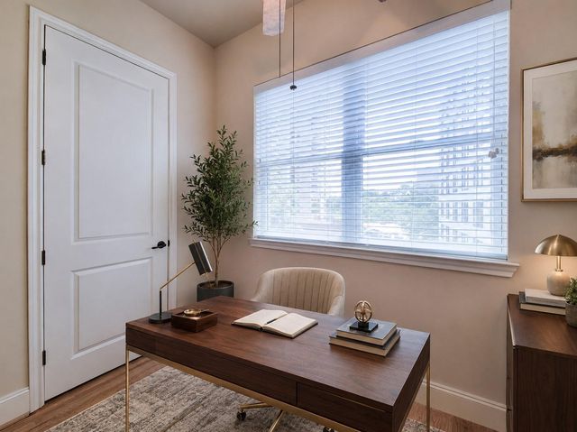 58 Briar Hollow Lane 408, Houston, TX 77027