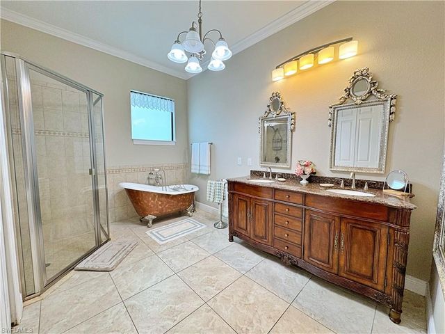 1320 SW 31st TER, Cape Coral, FL 33914