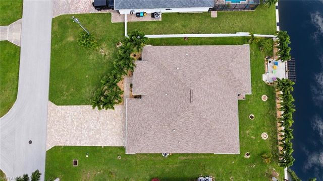 1320 SW 31st TER, Cape Coral, FL 33914