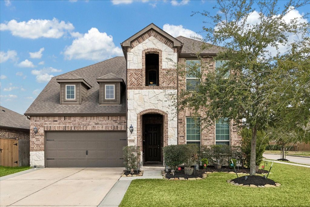 15430 Paxton Woods Drive, Humble, TX 77346