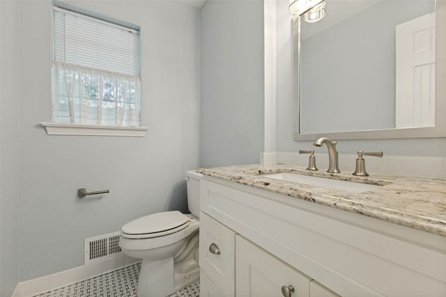 10812 Lochspring Drive, Dallas, TX 75218