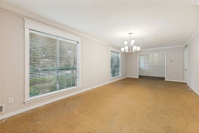 10812 Lochspring Drive, Dallas, TX 75218