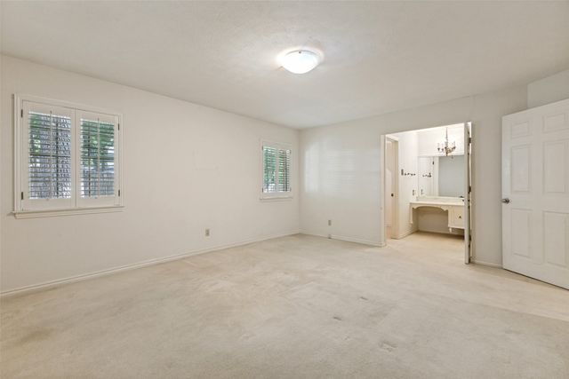 10812 Lochspring Drive, Dallas, TX 75218