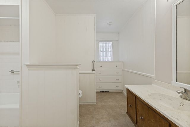 10812 Lochspring Drive, Dallas, TX 75218