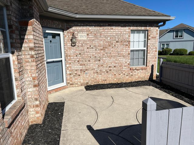3815 Mill Stream Drive, Hilliard, OH 43026