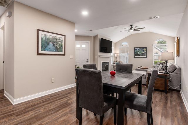 3815 Mill Stream Drive, Hilliard, OH 43026