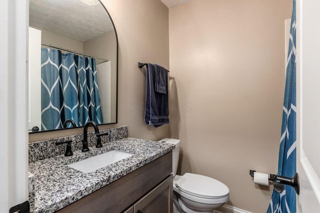 3815 Mill Stream Drive, Hilliard, OH 43026