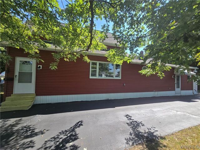 224 Medina St Street, Cheektowaga, NY 14206