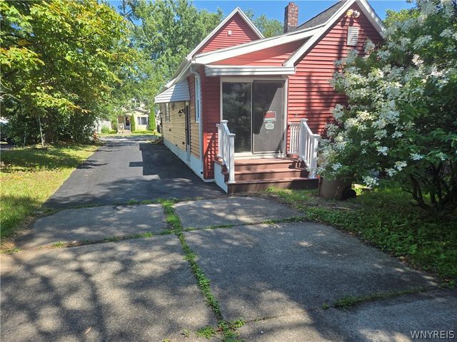 224 Medina St Street, Cheektowaga, NY 14206