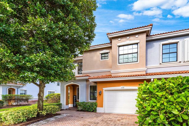 128 Delancey Avenue, Delray Beach, FL 33484