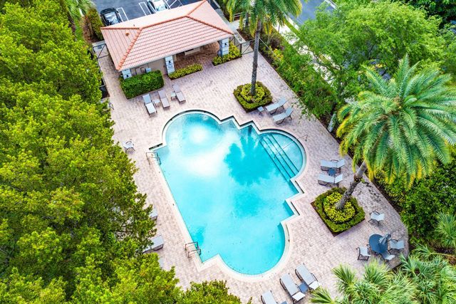 128 Delancey Avenue, Delray Beach, FL 33484